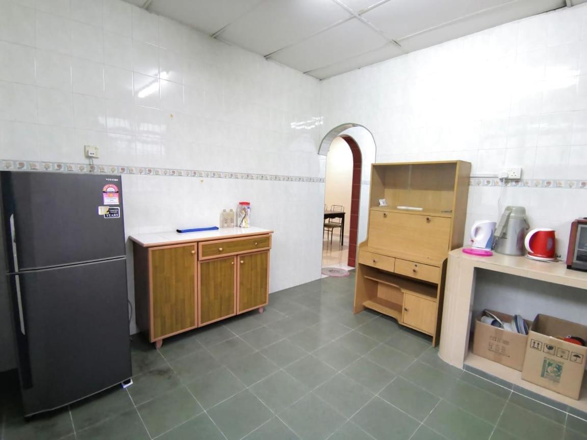Cosy Homestay 乌鲁地南 外观 照片