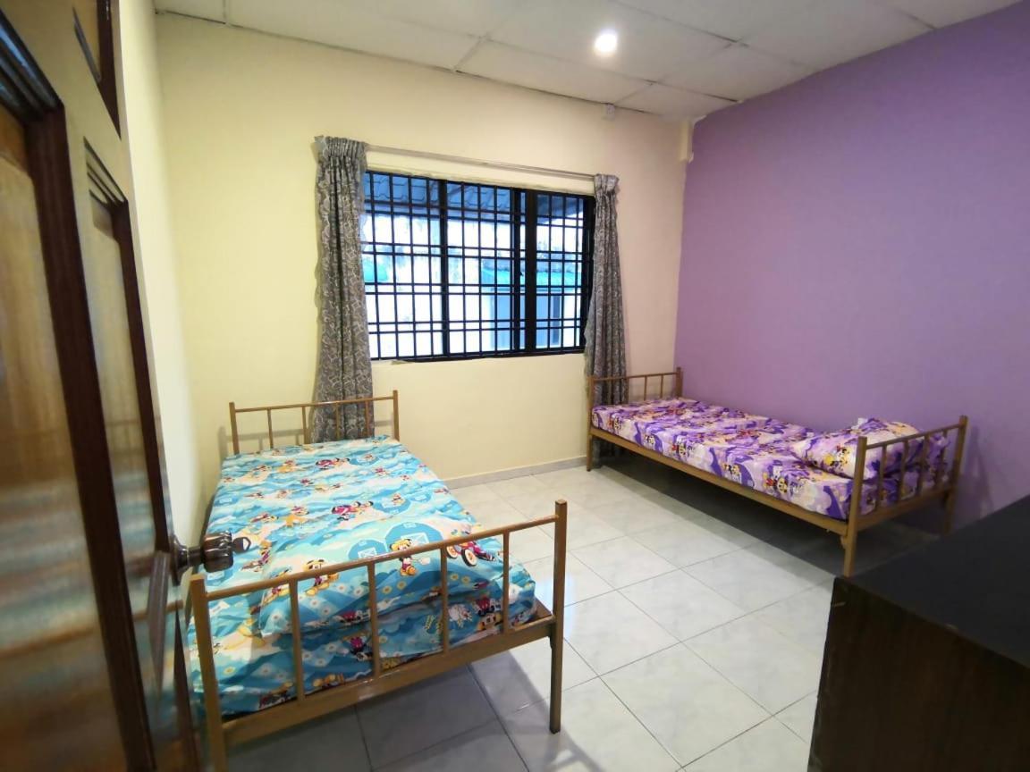 Cosy Homestay 乌鲁地南 外观 照片