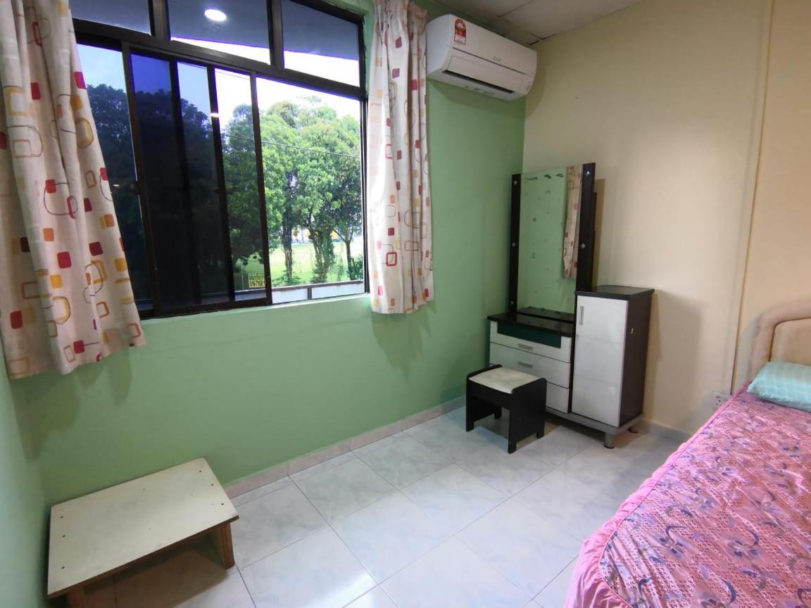 Cosy Homestay 乌鲁地南 外观 照片